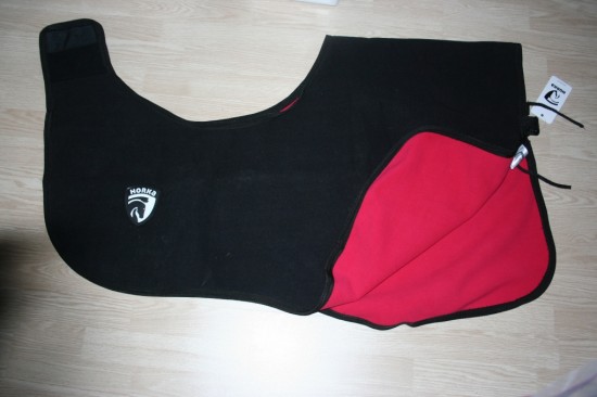 Uitrijdeken two-tone