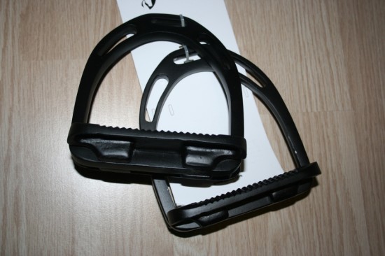 Aluminium beugels met breed voetstuk