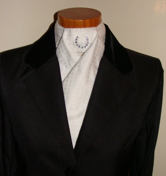 Plastron hoefijzer 1